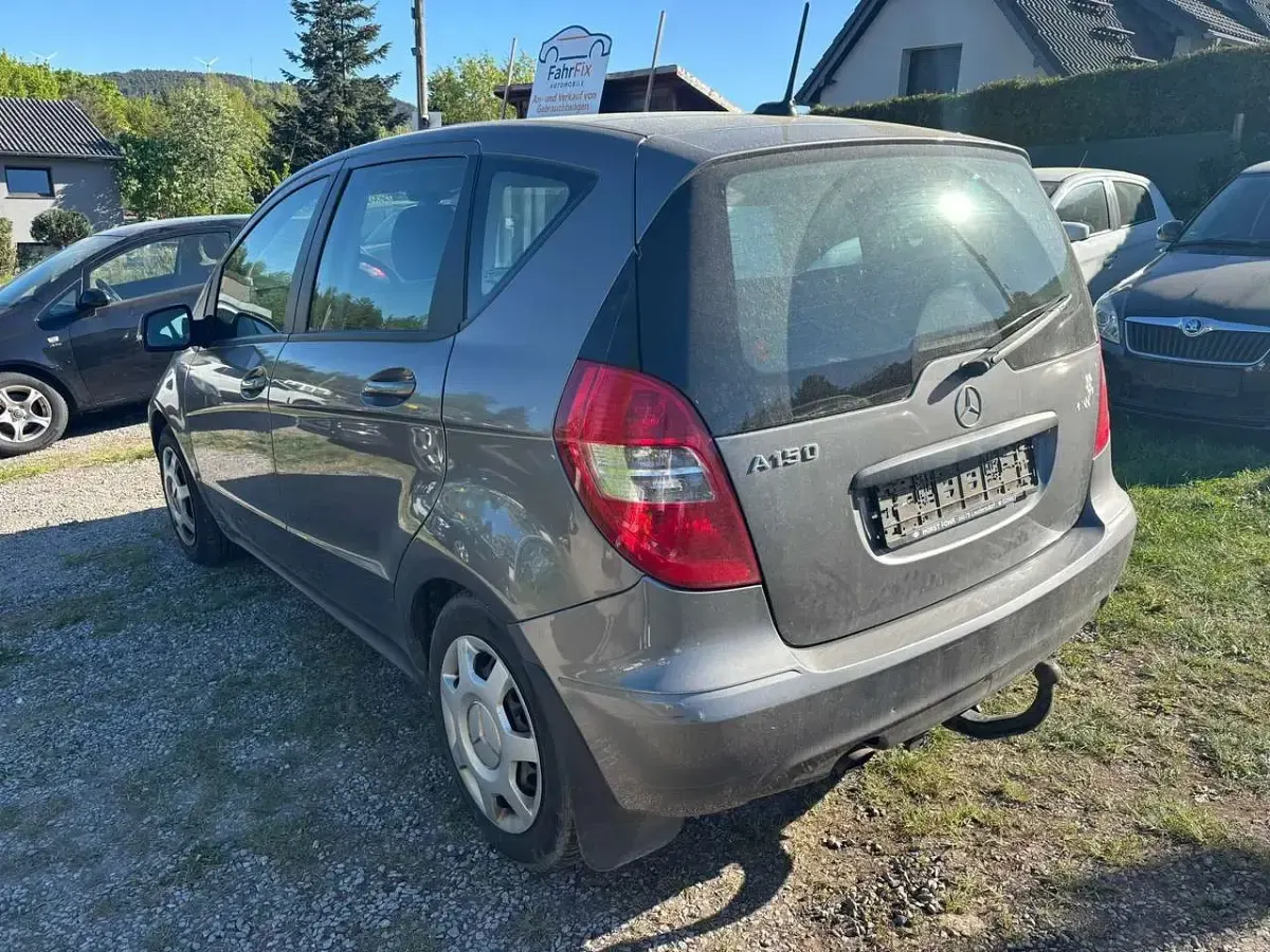 Gebraucht Mercedes A150 95 PS (69 kW) 2009 Grau Limousine