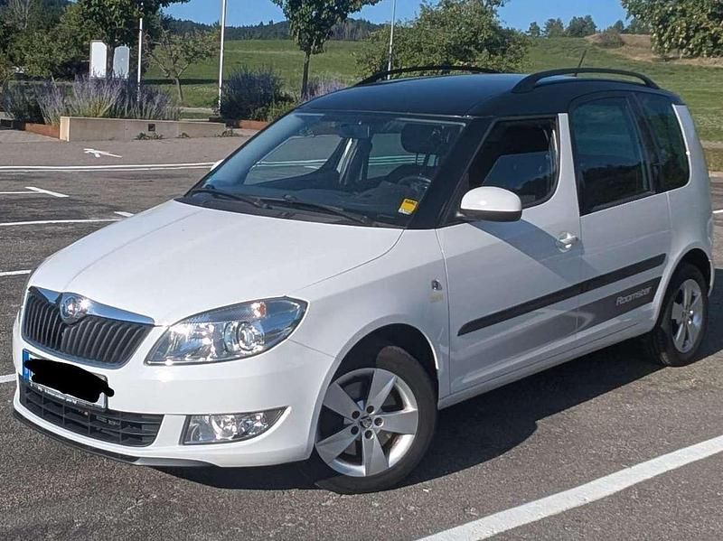 Weiß Gebraucht 2013 Skoda Roomster Fresh Kombi | 7.200 € (Fairer Preis) - Bild 1/4