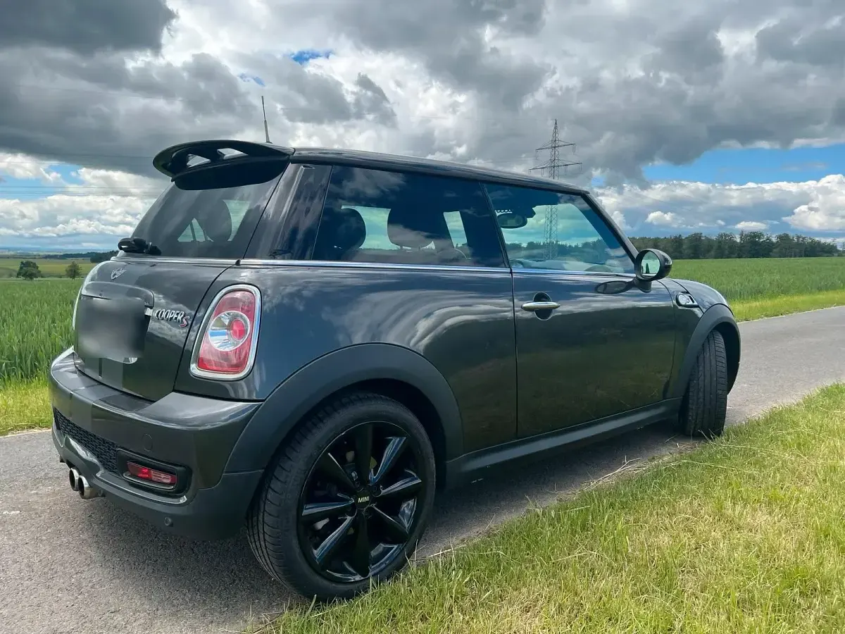 Gebraucht Mini Cooper S 184 PS (135 kW) 2011 Grau Kleinwagen