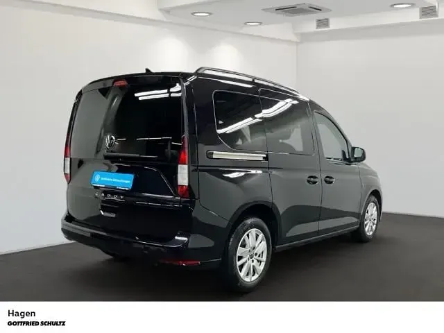 Gebraucht VW Caddy Basis 114 PS (83 kW) 2021 Schwarz Van / Kleinbus