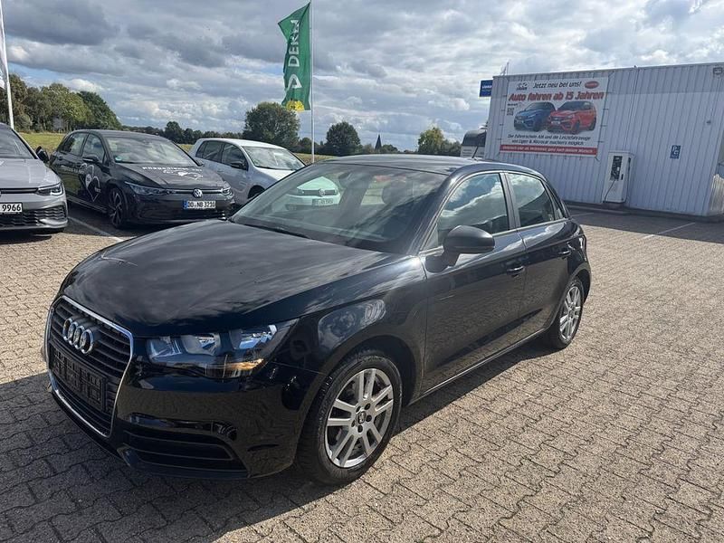 Schwarz Gebraucht 2013 Audi A1 Sportback Attraction Kleinwagen | 9.950 € (Fairer Preis) - Bild 1/4