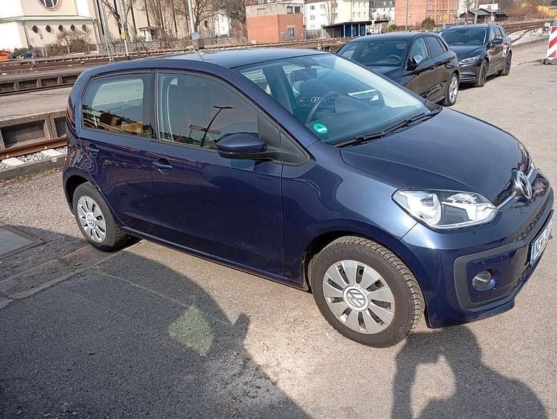 Second-hand VW up! 60 CP (44 kW) 2017 Albastru Hatchback