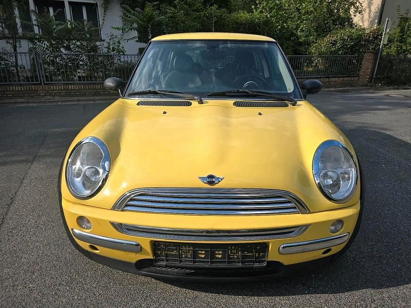 Gebraucht Mini ONE 90 PS (66 kW) 2004 Gelb Kleinwagen