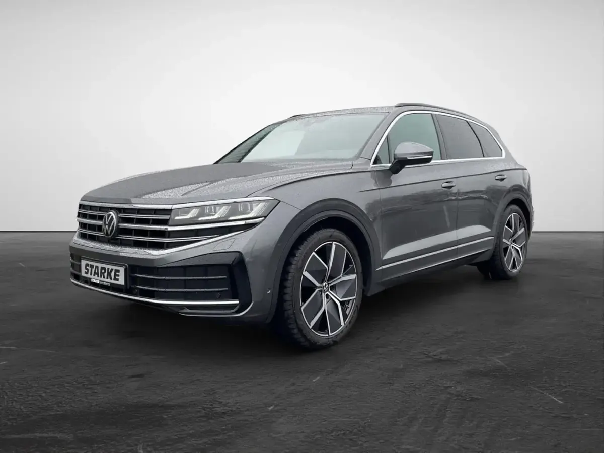 Gebraucht VW Touareg Elegance 286 PS (210 kW) 2025 Grau (siliziumgrau metallic) SUV