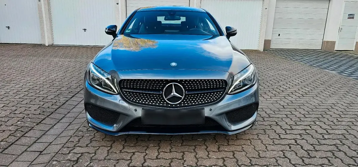 Gebraucht Mercedes C200 AMG line 184 PS (135 kW) 2016 Grau Coupé