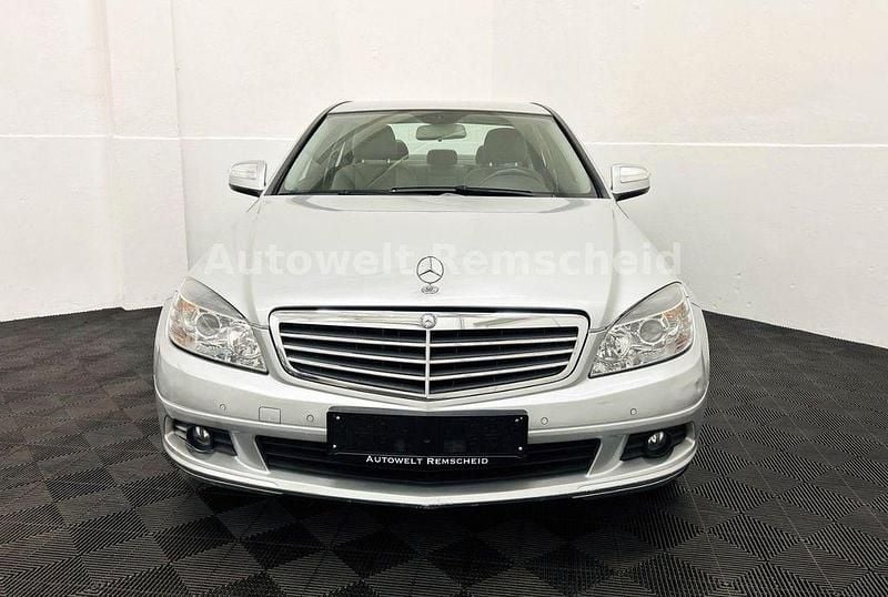 Gebraucht Mercedes C180 156 PS (114 kW) 2008 Silber Limousine