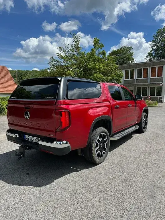Gebraucht VW Amarok 241 PS (177 kW) 2024 Rot Pickup