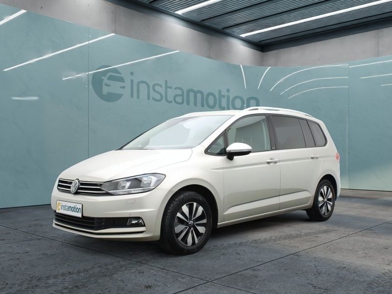 Gebraucht VW Touran S 150 PS (110 kW) 2024 Silber Van / Kleinbus