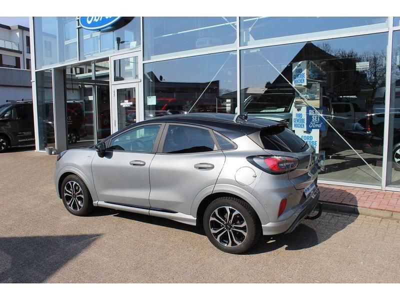 Gebraucht Ford Puma ST-Line X 125 PS (91 kW) 2022 Solar silver SUV