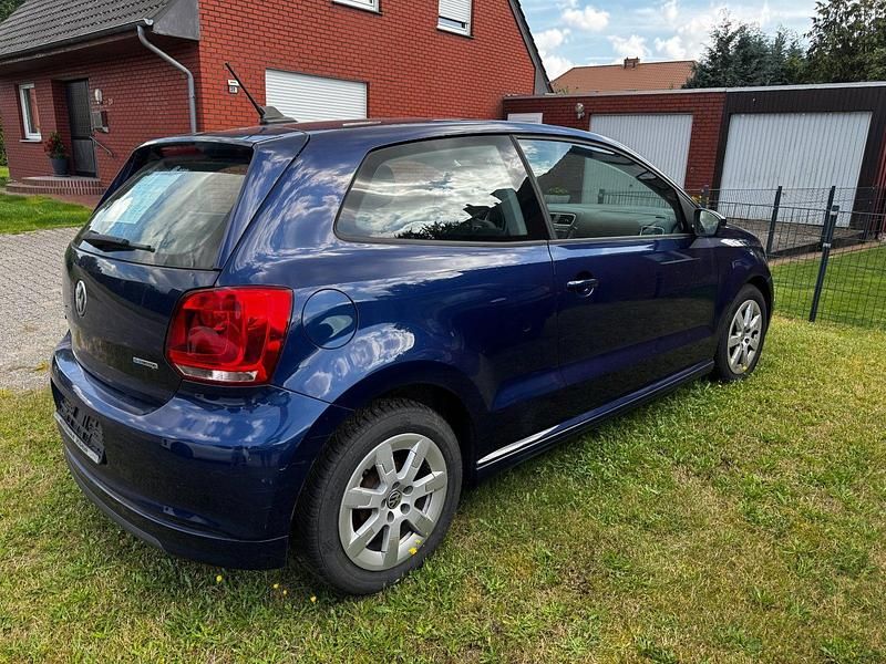 Blau Gebraucht 2010 VW Polo Kleinwagen | 1.500 € (Superpreis) - Bild 1/4