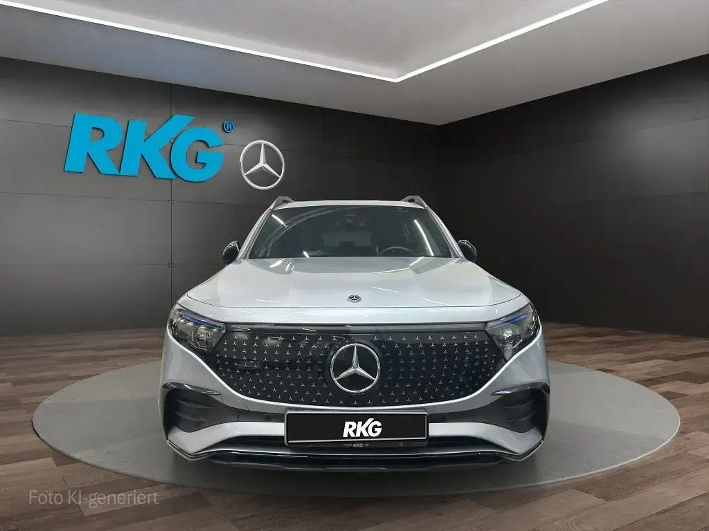 Gebraucht Mercedes EQB300 AMG 168 kW (229 PS) 2024 Silber SUV