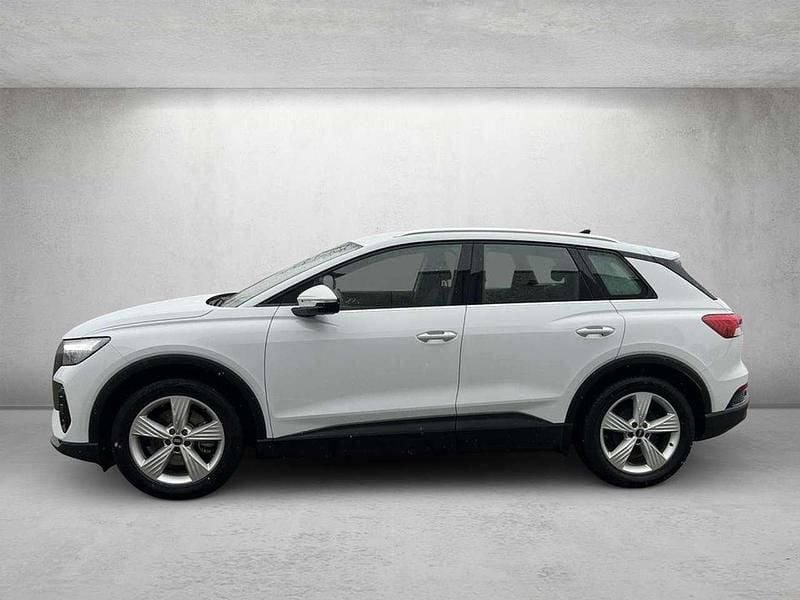 Gebraucht Audi e-tron 125 kW (170 PS) 2021 Gletscherweiß metallic SUV