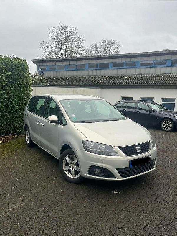 Gebraucht Seat Alhambra 150 PS (110 kW) 2011 Silber Van / Kleinbus