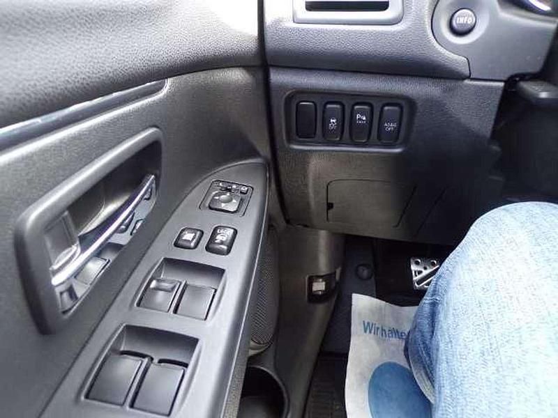 Gebraucht Mitsubishi ASX Active 117 PS (86 kW) 2019 Andenweiß SUV