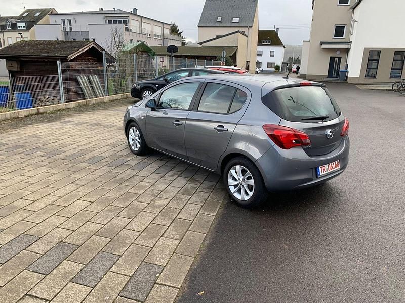 Gebraucht Opel Corsa drive 90 PS (66 kW) 2016 Grau Kleinwagen