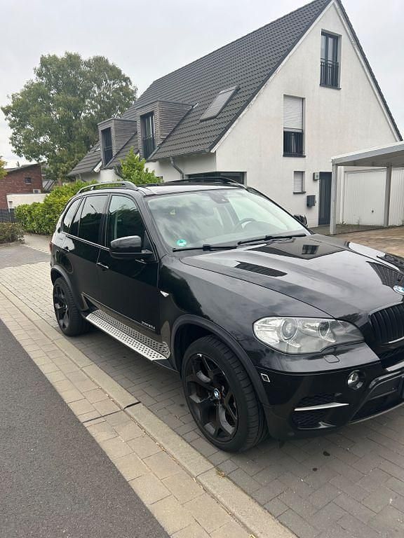 Schwarz Gebraucht 2012 BMW X5 Performance SUV | 10.000 € (Guter Preis) - Bild 1/4