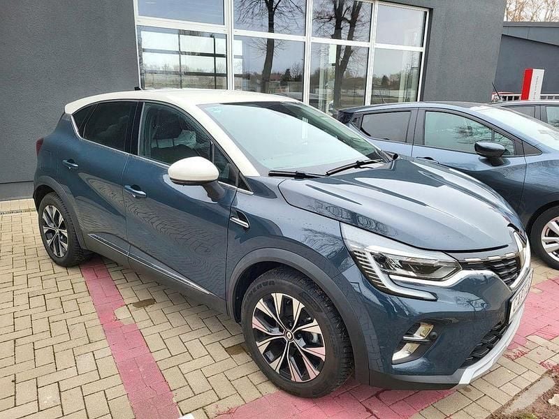 Gebraucht Renault Captur Techno 140 PS (102 kW) 2023 Grau SUV