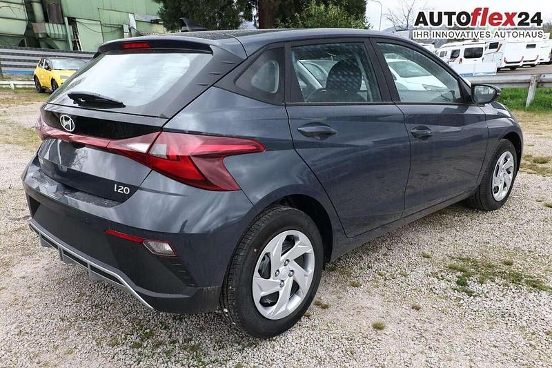 Neu Hyundai i20 Select 90 PS (66 kW) 2026 Aurora grey mineraleffekt Kleinwagen