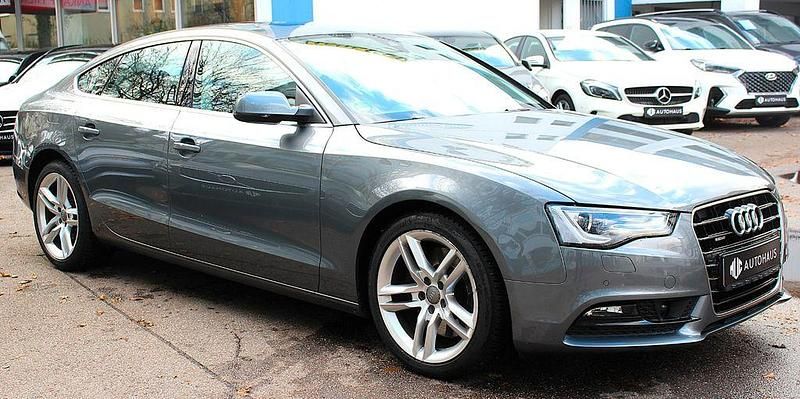 Gebraucht Audi A5 Sportback Sport 272 PS (200 kW) 2013 Grau Kleinwagen