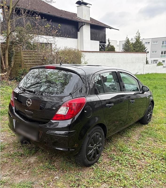 Second-hand Opel Corsa 80 CP (58 kW) 2009 Negru Hatchback