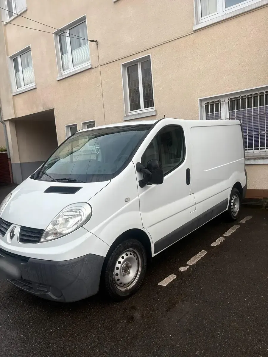 Brugt Renault Trafic 115 HK (84 kW) 2011 Hvid MPV