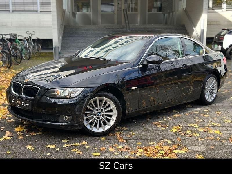Schwarz Gebraucht 2009 BMW 320 Sport Line Coupé | 4.999 € (Superpreis) - Bild 1/4