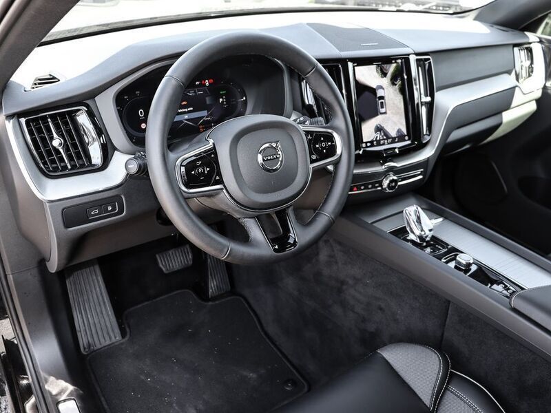 Gebraucht Volvo XC60 Plus 455 PS (334 kW) 2024 Schwarz SUV
