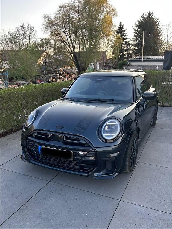 Second-hand Mini John Cooper Works 204 CP (150 kW) 2024 Gri Hatchback