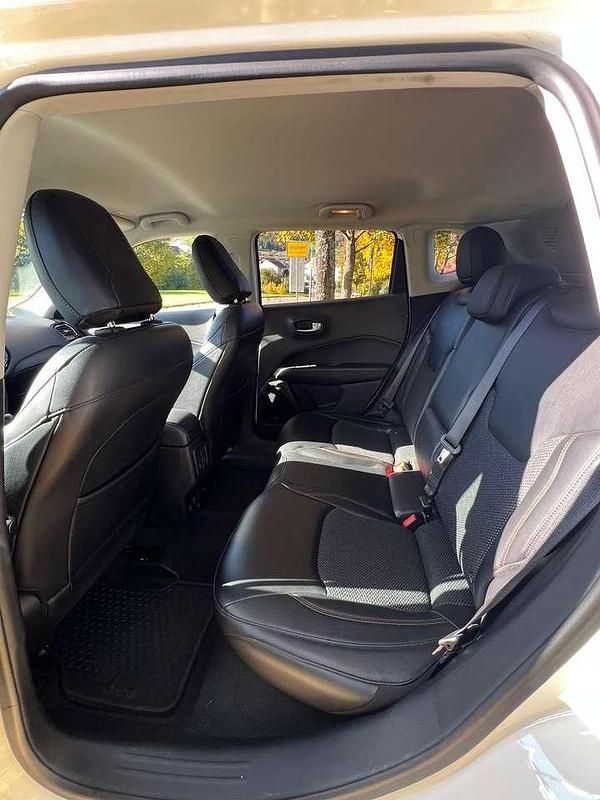 Gebraucht Jeep Compass Limited 170 PS (125 kW) 2018 SUV