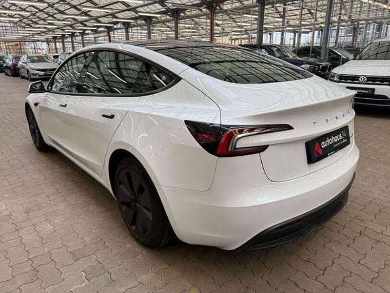 Gebraucht Tesla Model 3 288 kW (392 PS) 2024 Weiß Limousine