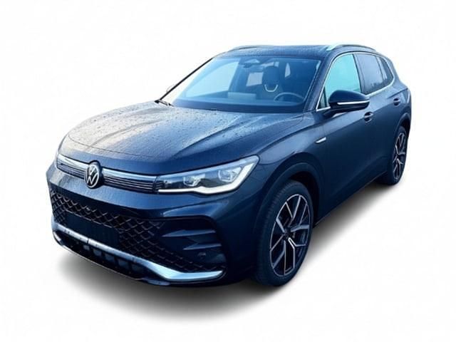 Gebraucht VW Tiguan Style 204 PS (150 kW) 2025 Schwarz SUV