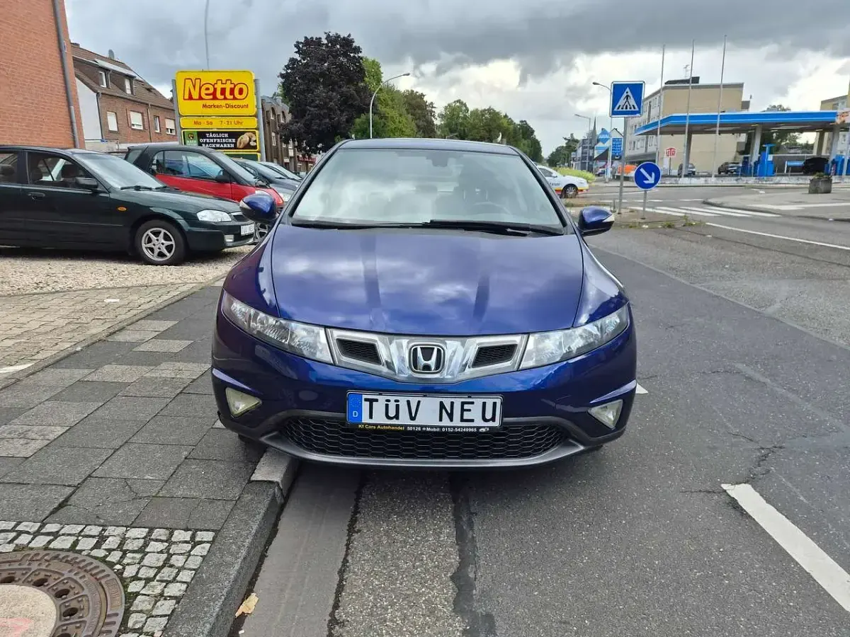 Gebraucht Honda Civic Sport 99 PS (72 kW) 2009 Deep saphire blue p. Limousine