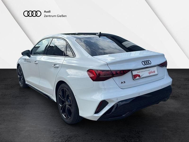 Second-hand Audi A3 S-Line 150 CP (110 kW) 2025 Alb Berlinǎ