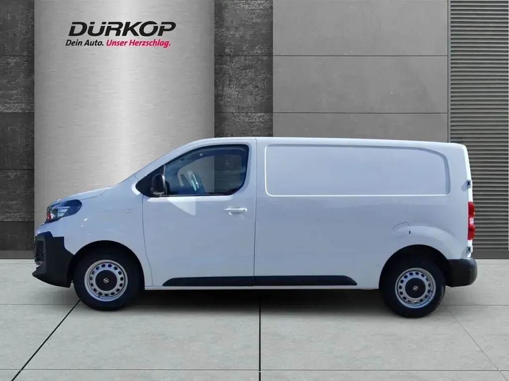 Neu Opel Vivaro-e Combi 177 PS (130 kW) 2026 Weiß Van / Kleinbus