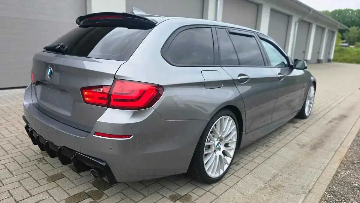 Gebraucht BMW 535 M Sport 313 PS (230 kW) 2012 Grau Kombi