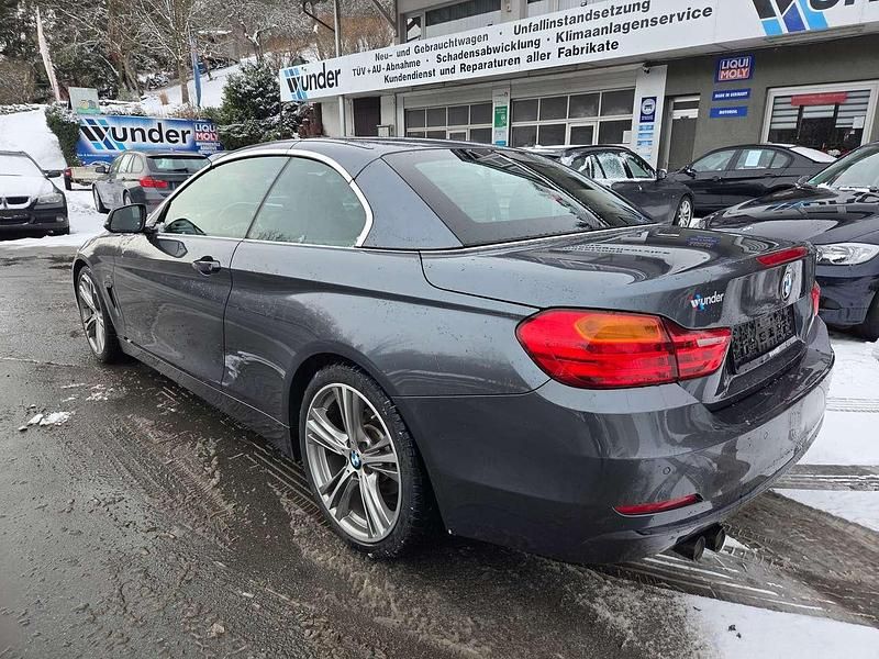 Gebraucht BMW 420 Sport Line 190 PS (139 kW) 2016 Mineralgraumetallic Cabrio
