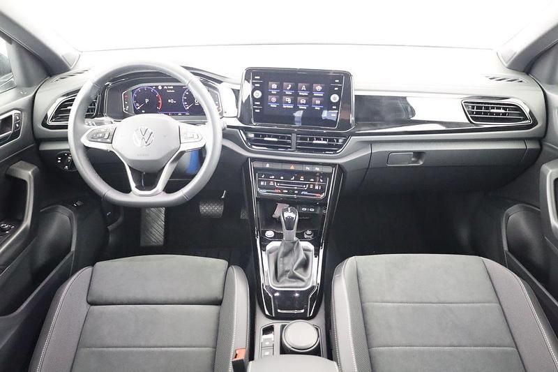 Neu VW T-Roc Style 150 PS (110 kW) 2025 Indium grau metallic/ dach schwarz SUV