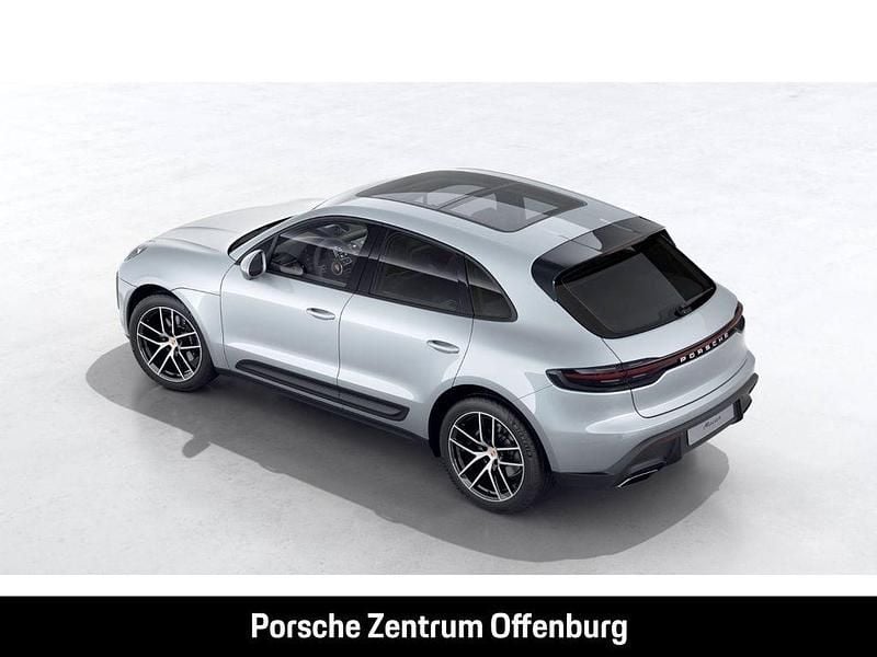 Gebraucht Porsche Macan 265 PS (194 kW) 2023 Dolomitsilbermetallic SUV
