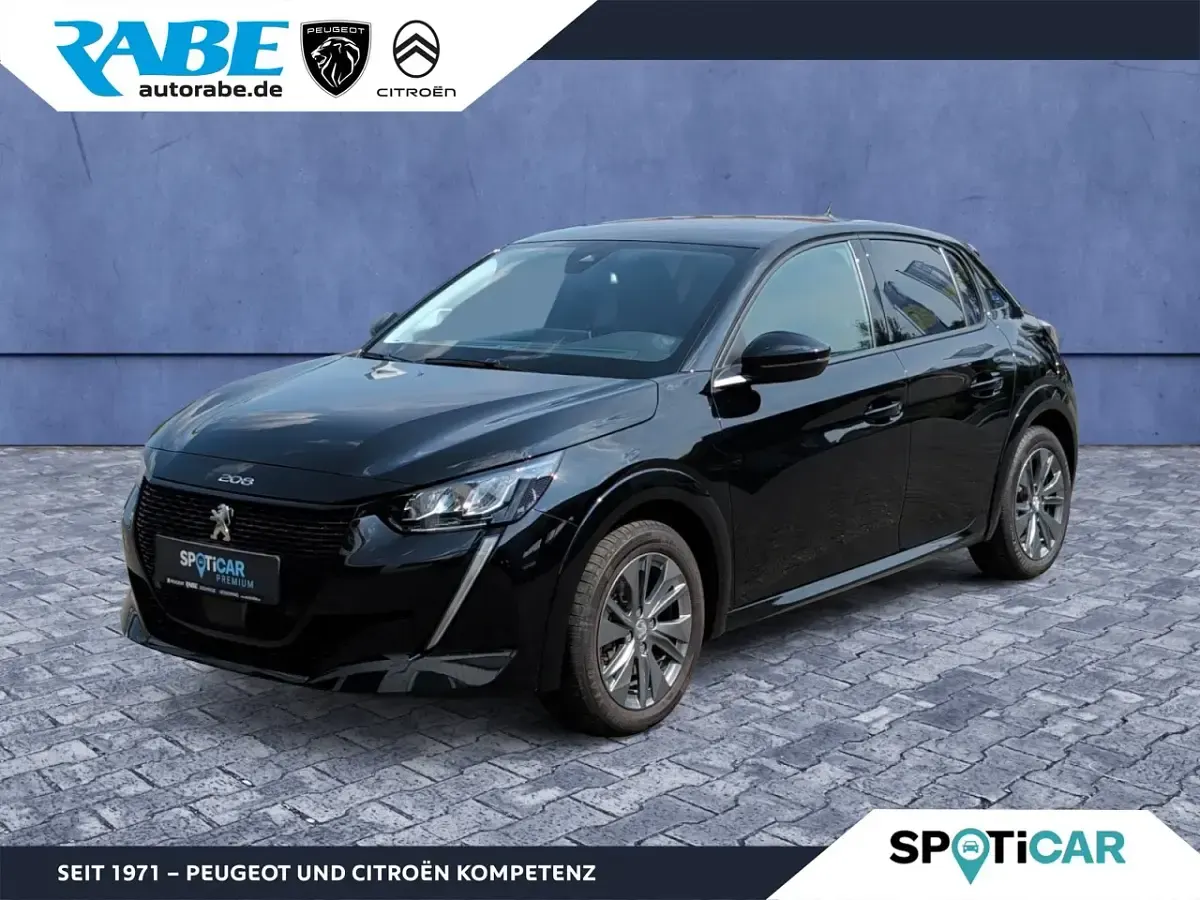 Gebraucht Peugeot e-208 Allure 100 kW (136 PS) 2022 Kleinwagen