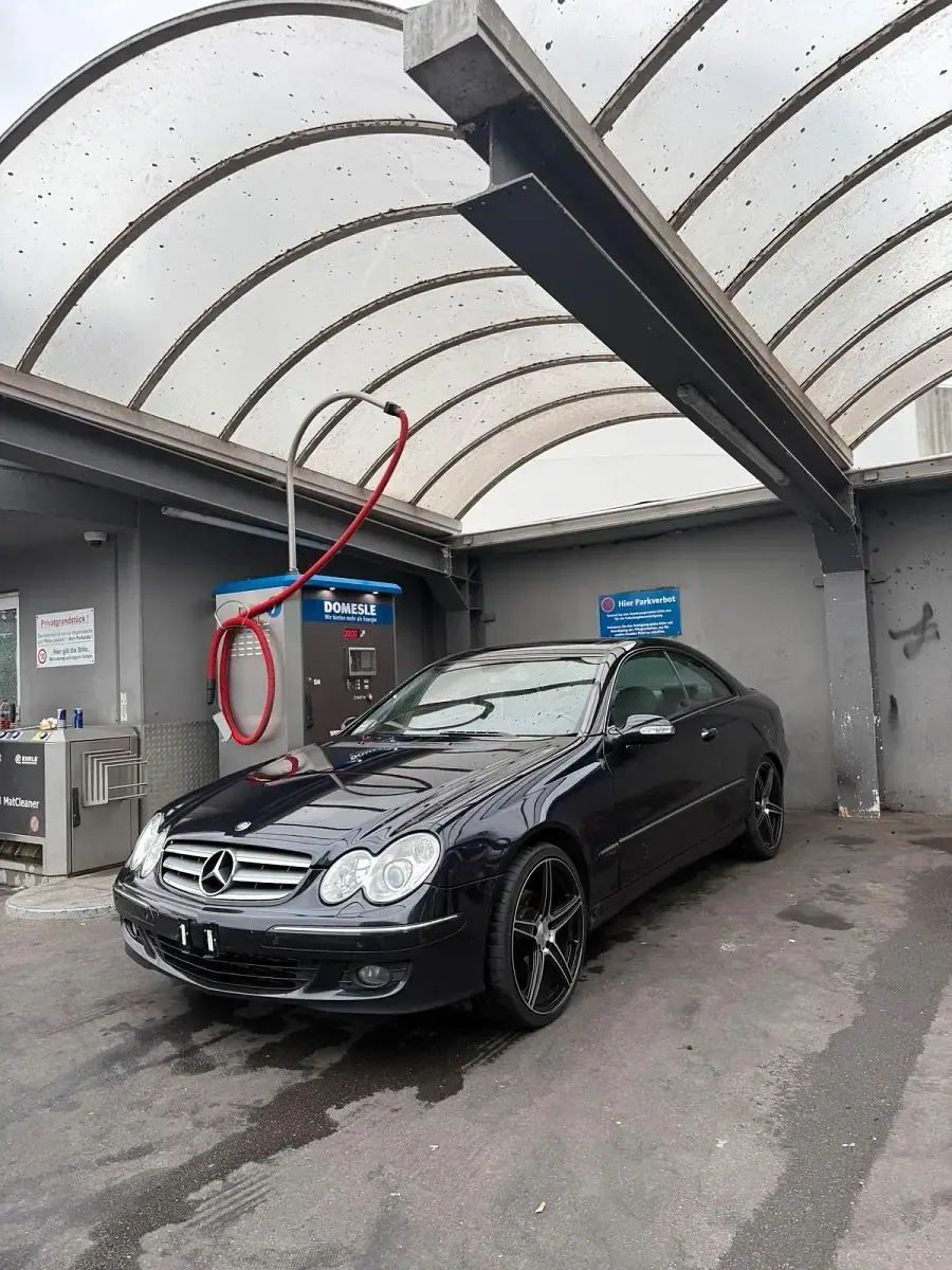 Gebraucht Mercedes CLK220 150 PS (110 kW) 2008 Blau Coupé