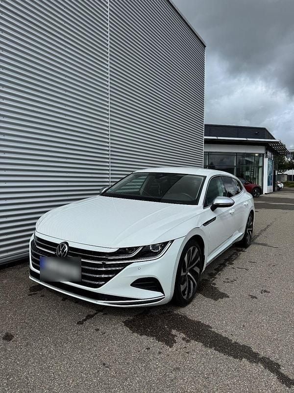 Weiß Gebraucht 2021 VW Arteon Elegance Kombi | 29.690 € (Guter Preis) - Bild 1/4