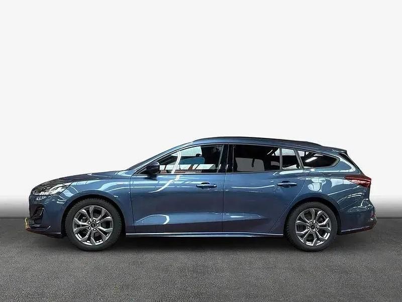 Gebraucht Ford Focus ST-Line X 125 PS (91 kW) 2023 Chrome blue metallic Kombi