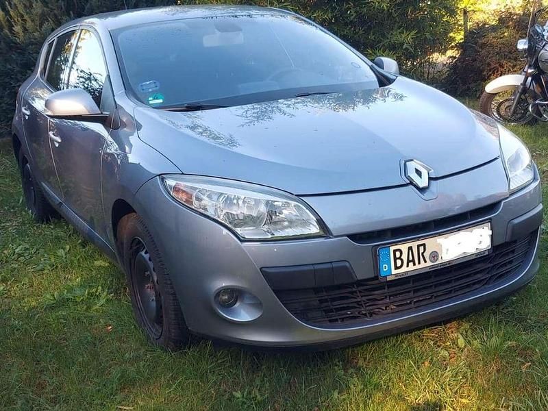 Gebraucht Renault Mégane 110 PS (80 kW) 2011 Blau Limousine