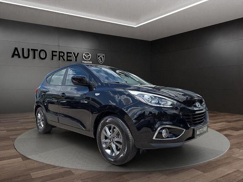 Schwarz Gebraucht 2015 Hyundai ix35 Finale SUV | 11.670 € (Etwas zu teuer) - Bild 1/3