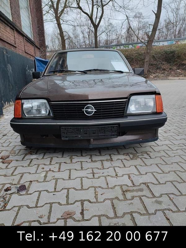 Gebraucht Opel Ascona 1984 Braun Limousine
