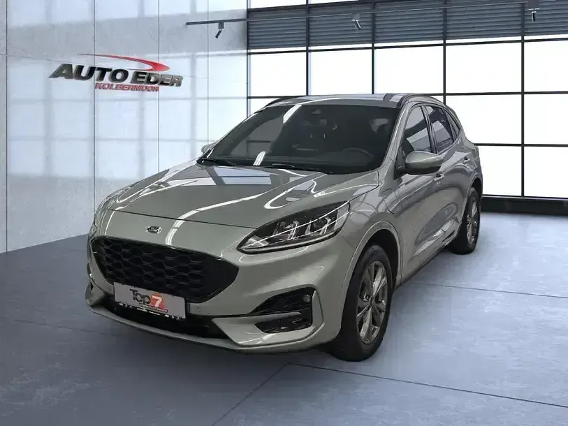 Używany Ford Kuga ST-Line 242 KM (177 kW) 2024 Srebrny SUV