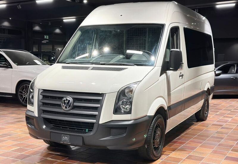 Grau Gebraucht 2009 VW Crafter Van | 17.450 € (Teuer) - Bild 1/4