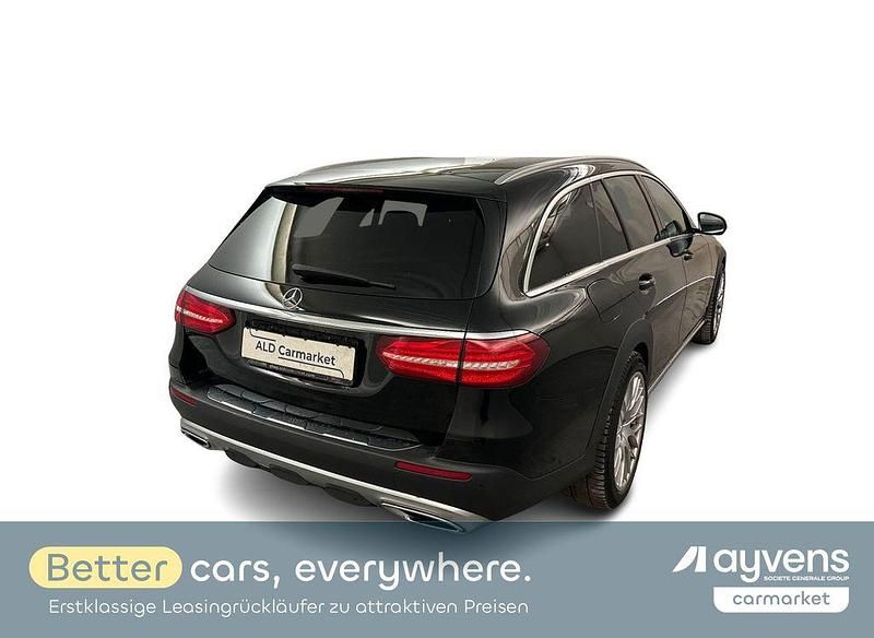 Gebraucht Mercedes E220 All-Terrain Avantgarde 194 PS (142 kW) 2020 Schwarz Kombi