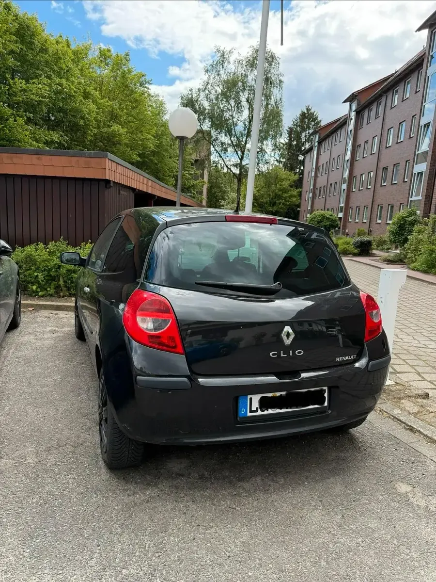 Occasion Renault Clio III Dynamique 112 ch (82 kW) 2006 Noir Citadine