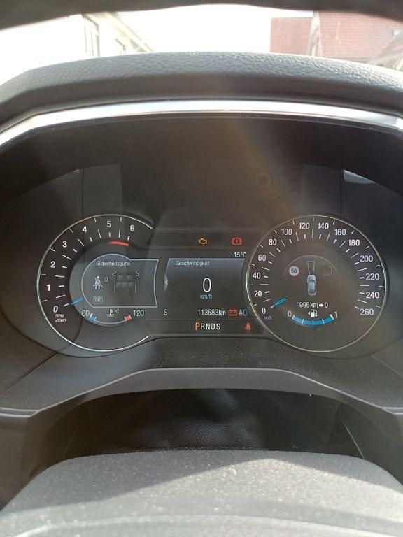 Gebraucht Ford S-MAX Titanium 190 PS (139 kW) 2020 Blau Van / Kleinbus